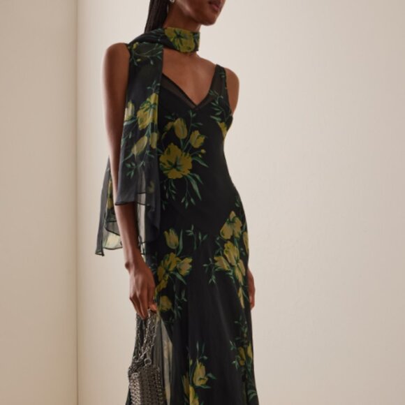 knee length dresses for ladies de La Vali Brubu Midi Dress
